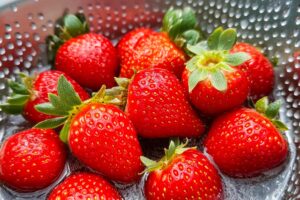Come lavare bene le fragole