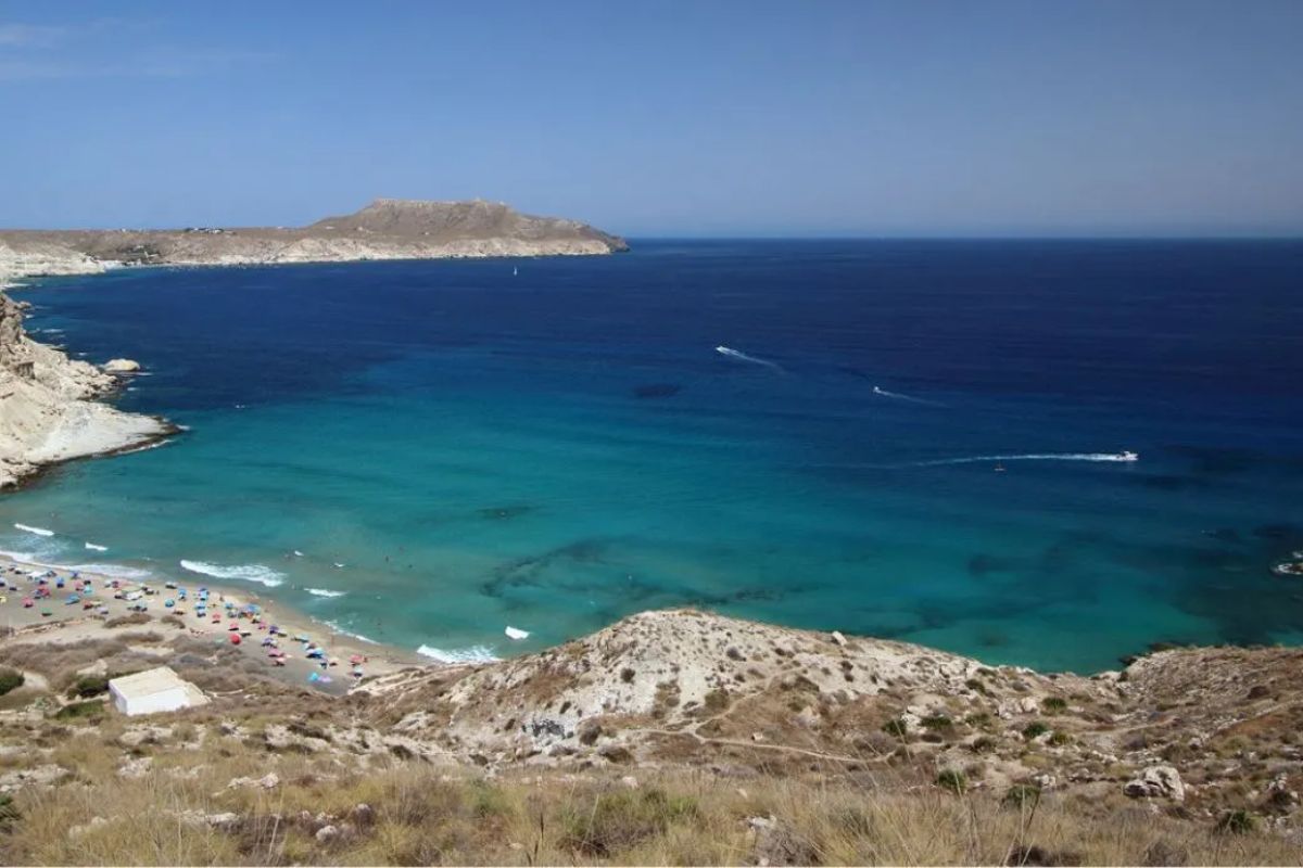 Le spiagge più belle della Spagna dove sfuggire al caos estivo