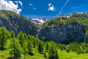 5 mete poco conosciute dove andare a fine agosto: natura, silenzio e prezzi più bassi