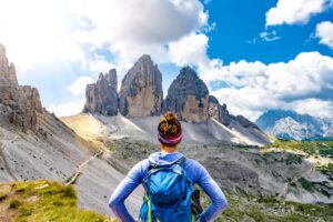 Trekking tra le Dolomiti: i sentieri più panoramici da fare ora