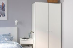 scopri il guardaroba KLEPPSTAD