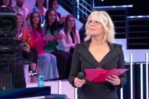 Amici 2025 debutta il 21 settembre: tutto sulla nuova edizione del talent