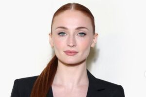 La serie TV di Tomb Raider arriverà su Prime Video: Sophie Turner sarà la nuova Lara Croft