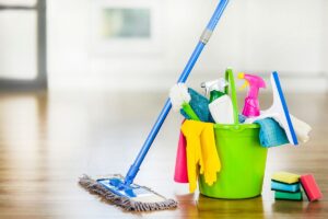 Il metodo dei 15 minuti per pulire casa ogni giorno